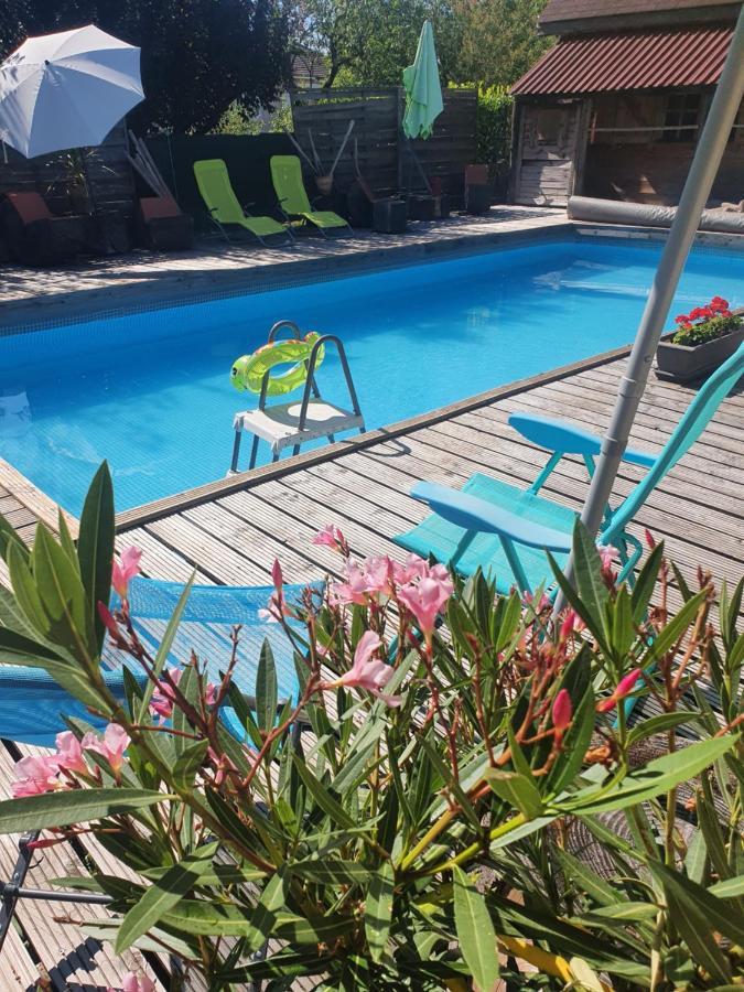 Instant De Liberte Bed & Breakfast Digoin Bagian luar foto